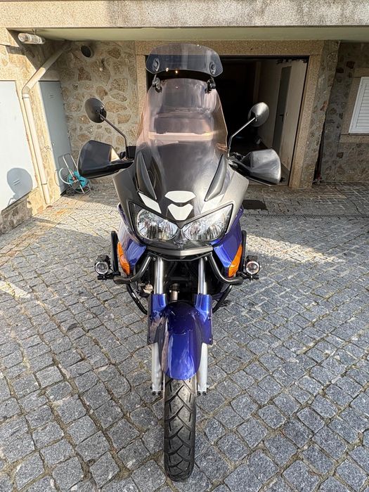 Honda Varadero PGM F1