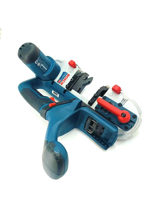 Pilarka taśmowa akumulatorowa gcb 18v 63 bosch uszkodzony