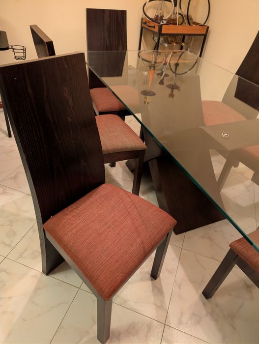 Mesa com tampo vidro 6 cadeiras
