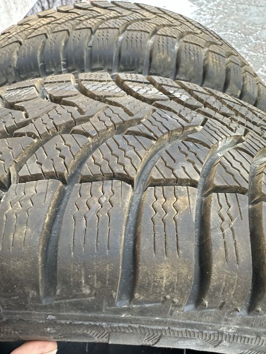 Шини  205/55 R16 пара