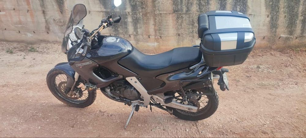 Aprilia 650 25kw venda ou troca