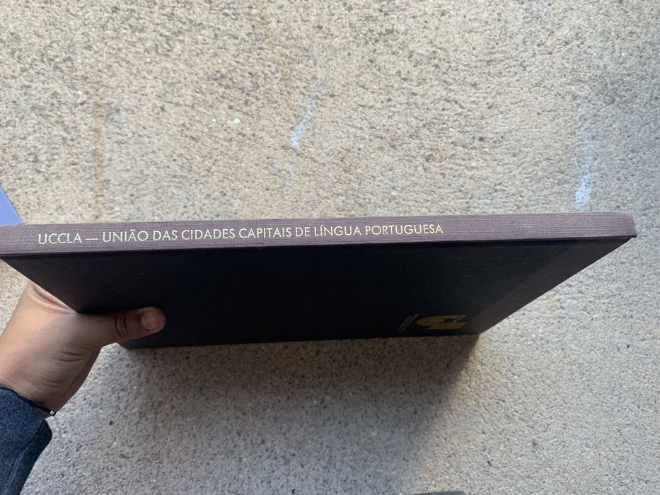 Livro “União das cidades capitais da Língua Portuguesa” UCCLA