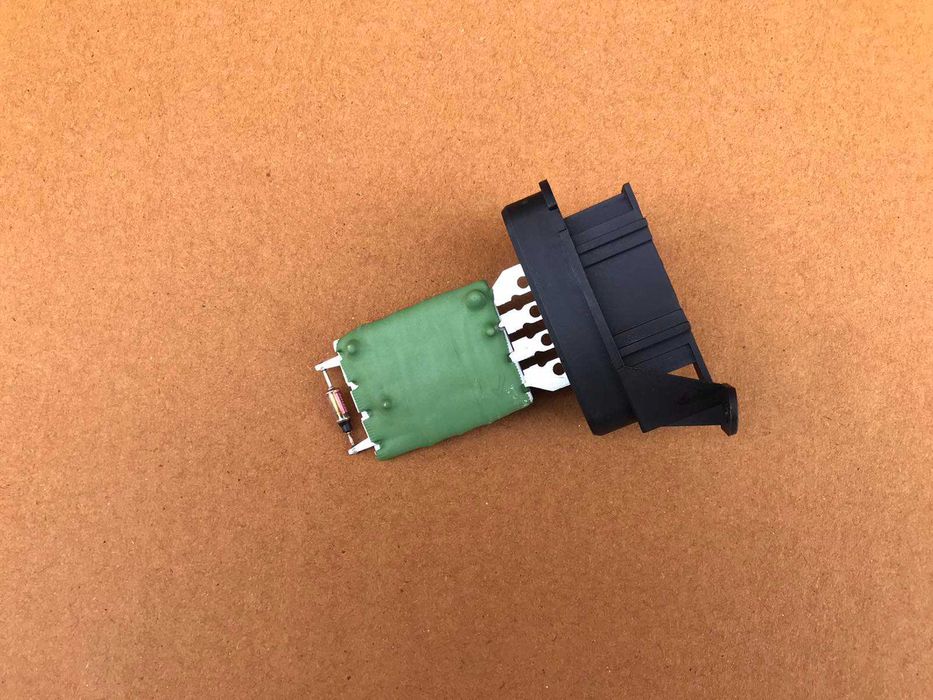 Резистор печки сопротивления Mercedes Vito W638 (96-03)