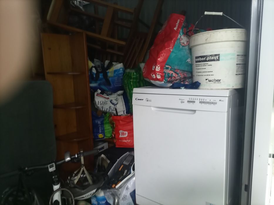Vendo recheio de garagem