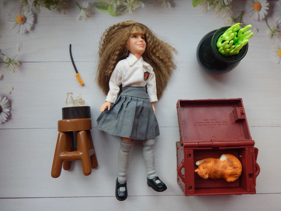 Набір шарнірна Герміона з чарівними речами, школьница подросток Поттер