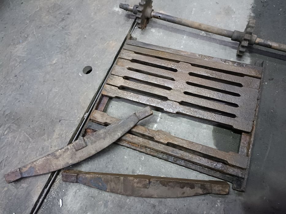 Ruszta żeliwne komplet