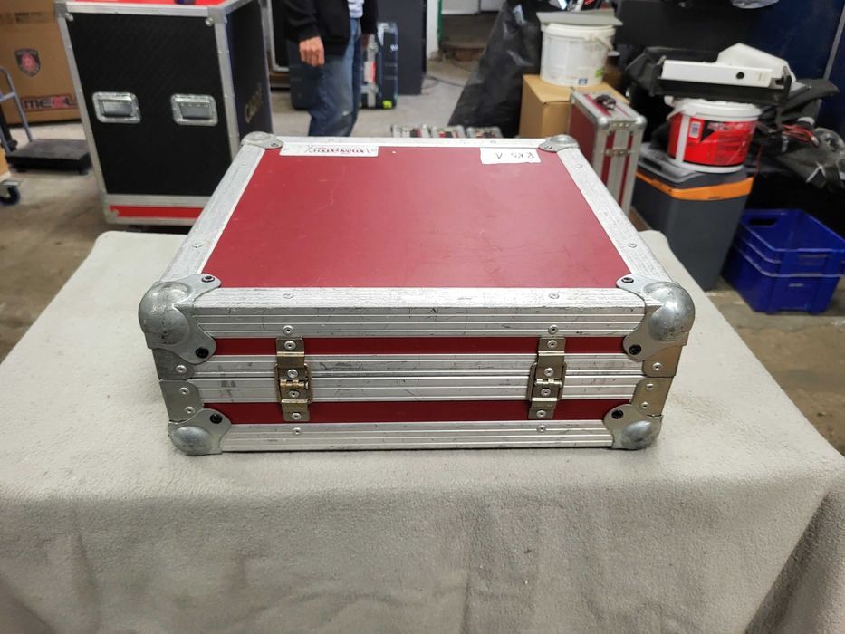 Walizka 38x38x11  flightcase kejs flight case // R13.1