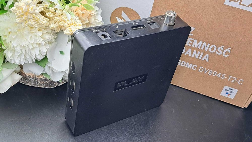 TV BOX PLAY SDMC DV8945-T2-C - Komplet Komis Redi