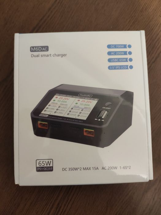 ToolkitRC m6dac Зарядний пристрій