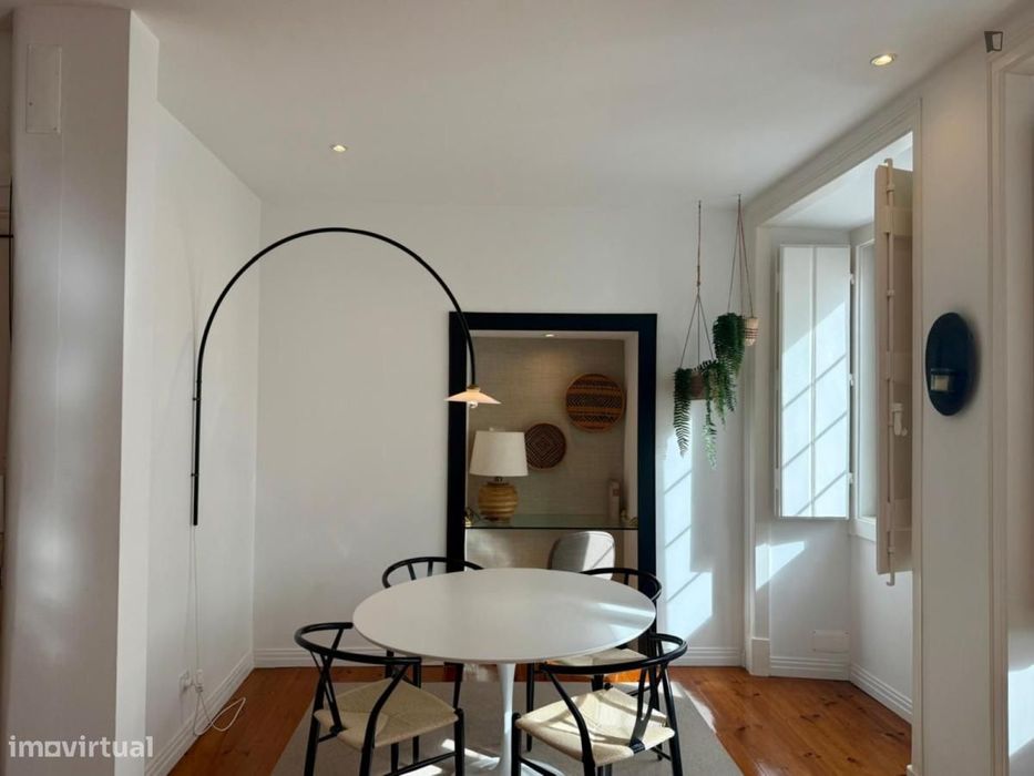 Apartamento com 2 quartos - localizado em Rato Lisbon