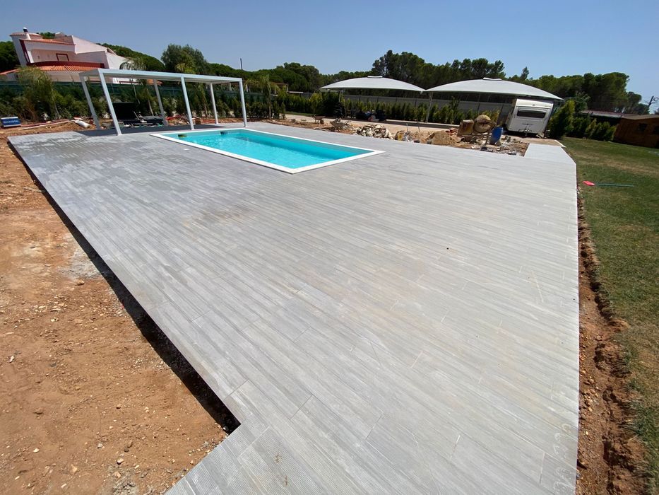 Ladrilhador profissional no Algarve – qualidade e rapidez