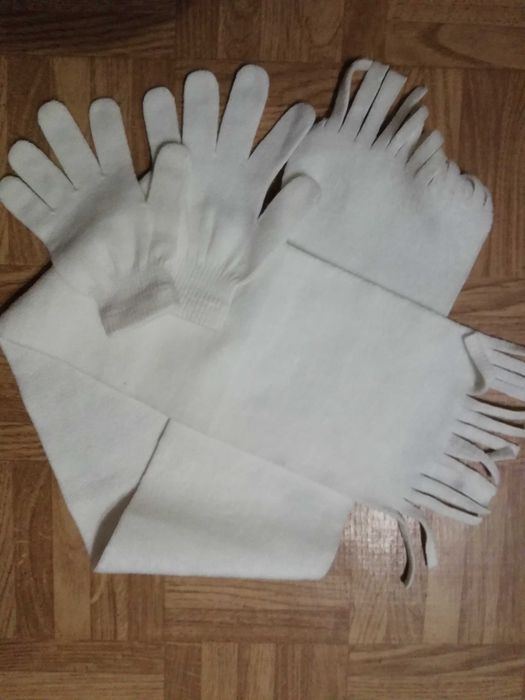 rękawiczki białe dzianina + gratis
