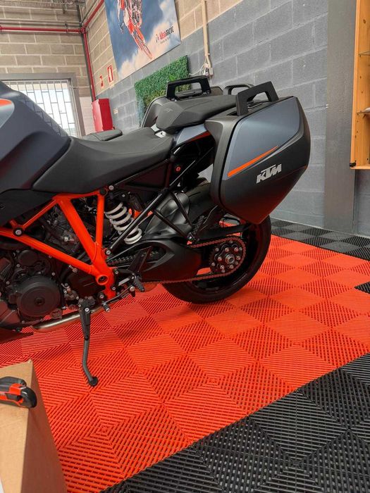 Super Duke GT 1290 ***NOVA**"