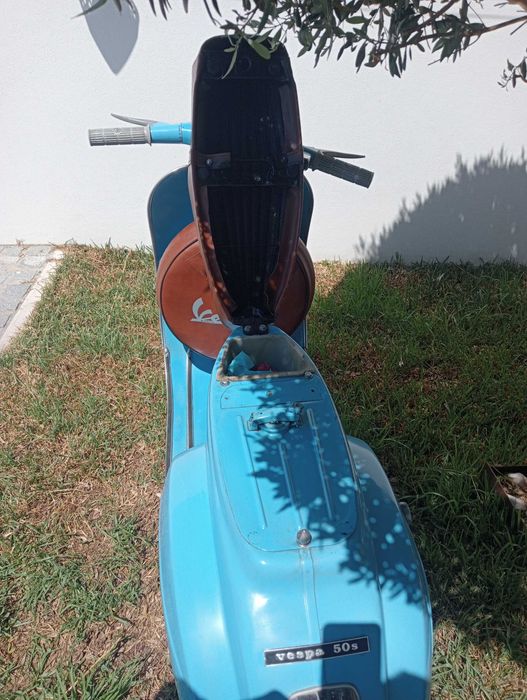 Vespa 50s restaurada