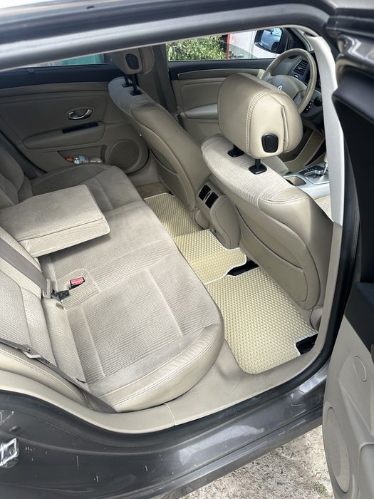 Рено  лагуна III  2.0dci Акп 2008