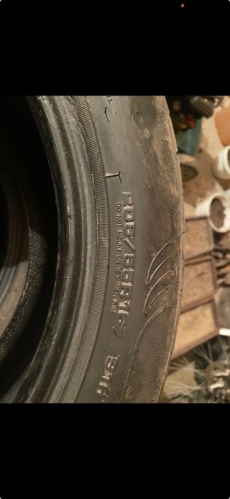 Продам Шини 205/55R16