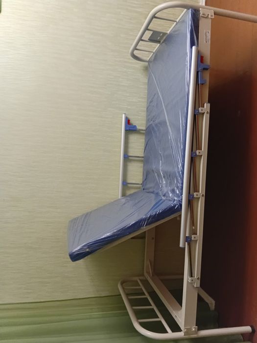 Продаётся мёд. Кровать