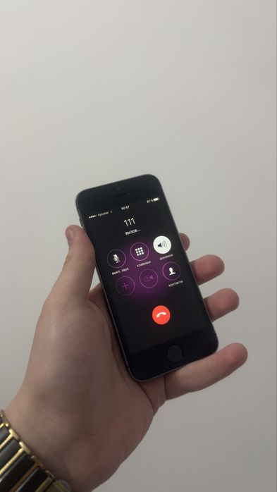 iPhone 5S |  iOS 9!!! | 16 GB