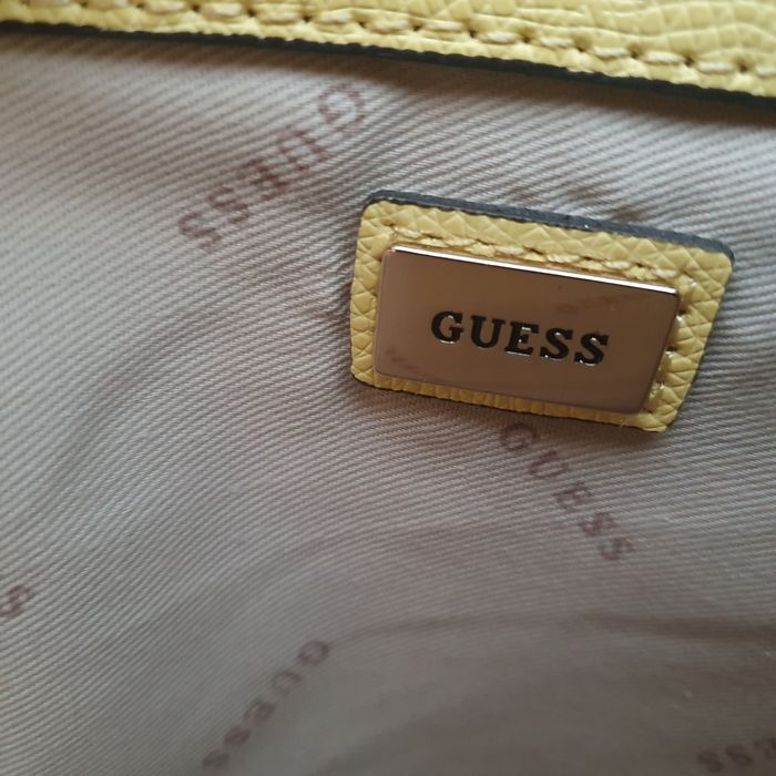 Torebka damska żółta  GUESS