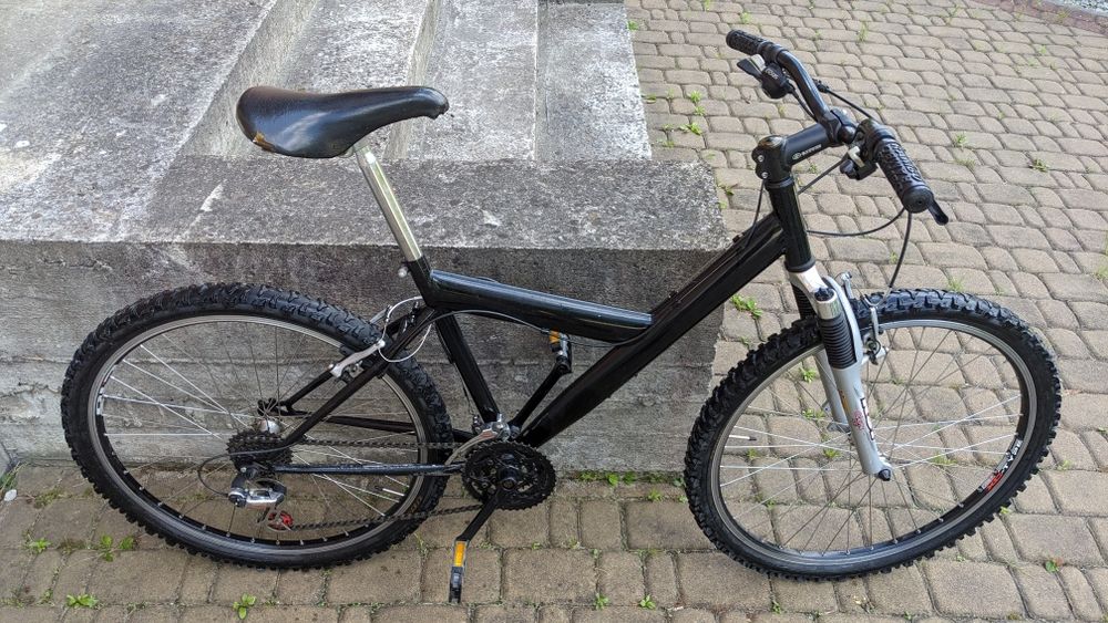 Гірський велосипед на крутих 26" колесах