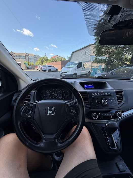 Продам Honda CR-V