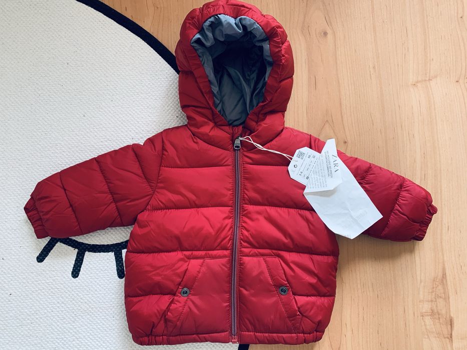 Casaco Quispo com carapuço zara com etiqueta 3-6 meses