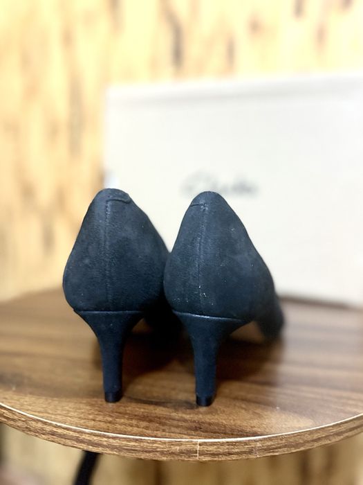 Чорні замшені лодочки  38 розмір