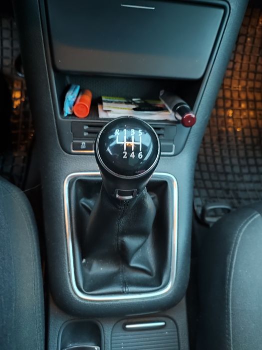 Продаю Volkswagen Tiguan