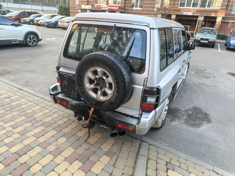 Mitsubishi Pejero 2.5 турбодизель