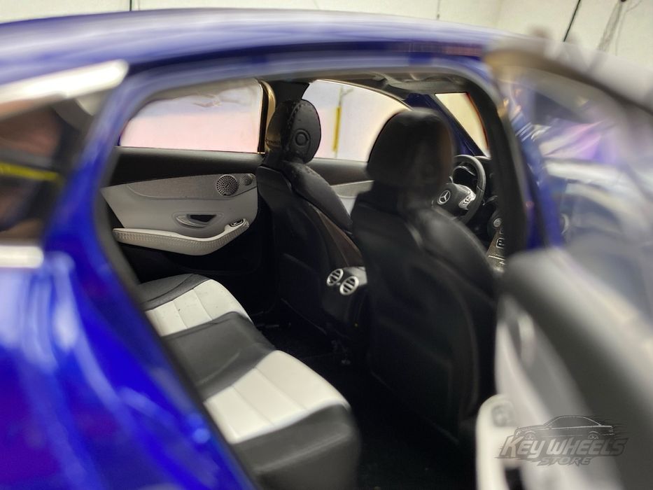 Модель Mercedes-Benz GLC Coupe 1/18 IScale