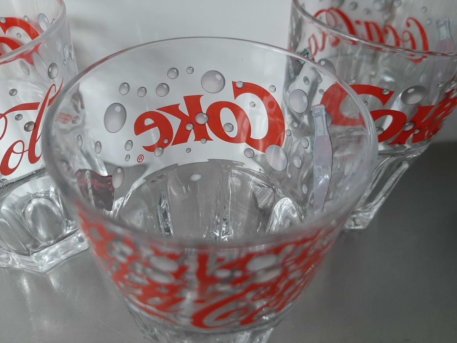 Três copos "Coca-Cola" bom estado