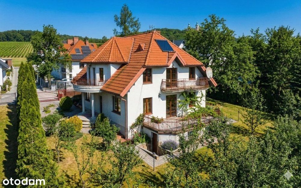 Dom Z Potencjałem | Bielany | 10ar