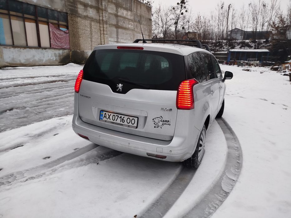 Продається свій автомобіль