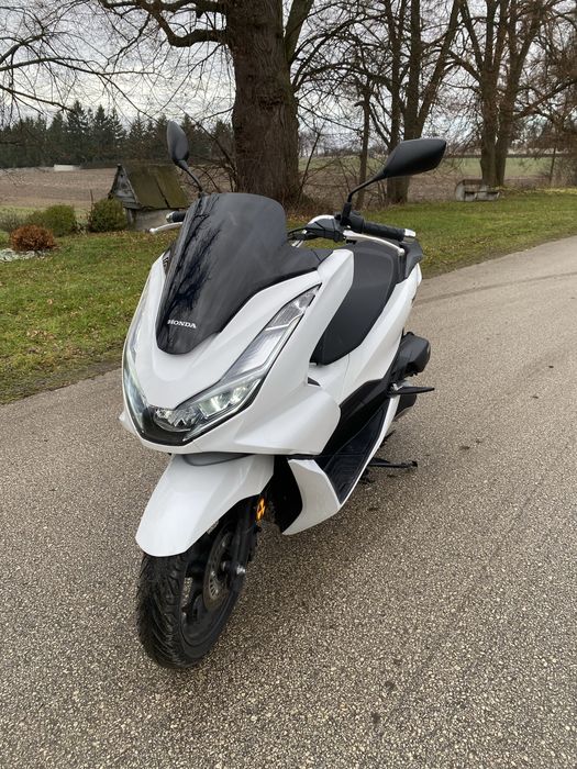 Honda PCX 125 I 2023 rok | 994 km | Stan bardzo dobre, LED , Zamiana