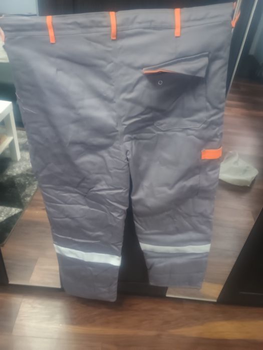 Nowe spodnie robocze ocieplane spawalnicze XL