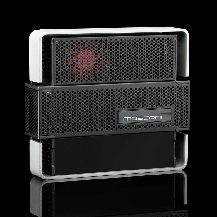 Amplificador de Som Gladen Mosconi pro 4/10 4 canais