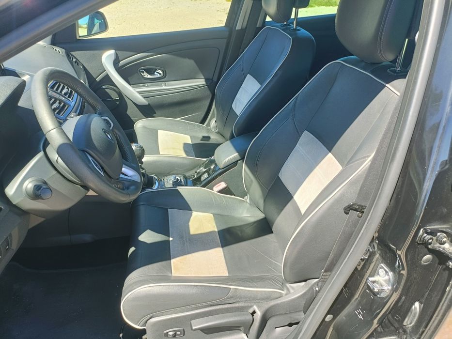 Renault Megane SportTourer Bose edition