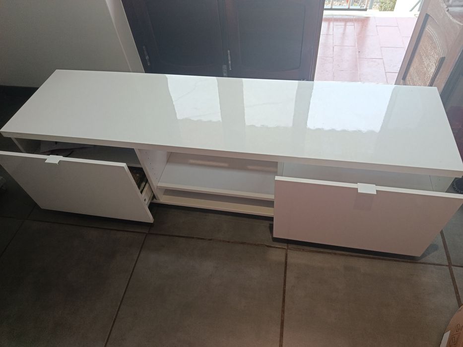 Estante moderna  para TV