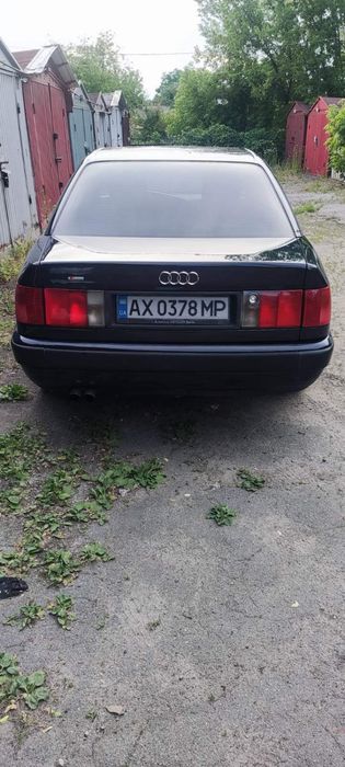 Продам  машину ауди 100