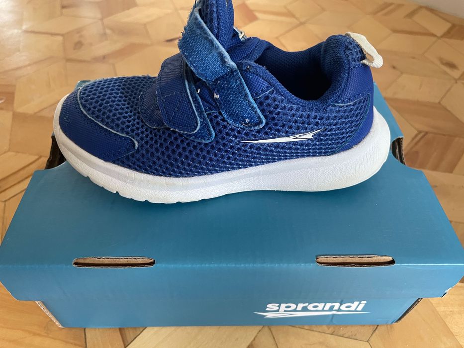 Buty Sprandi rozmiar 27