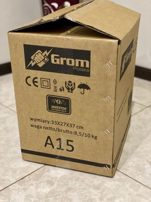 Генератор інверторний 880-1000 w GROM QL1000i