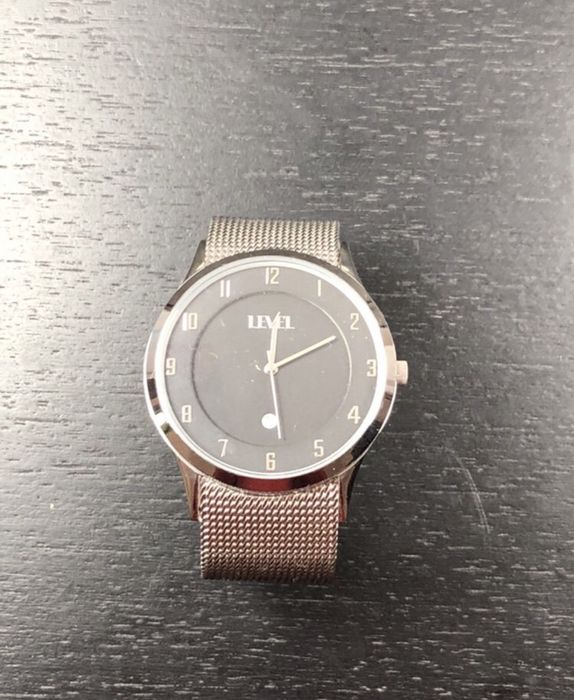 Relógio LEVEL - NOVO - oferta portes