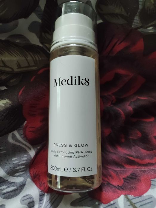 Ежедневный отшелушивающий тоник для лица