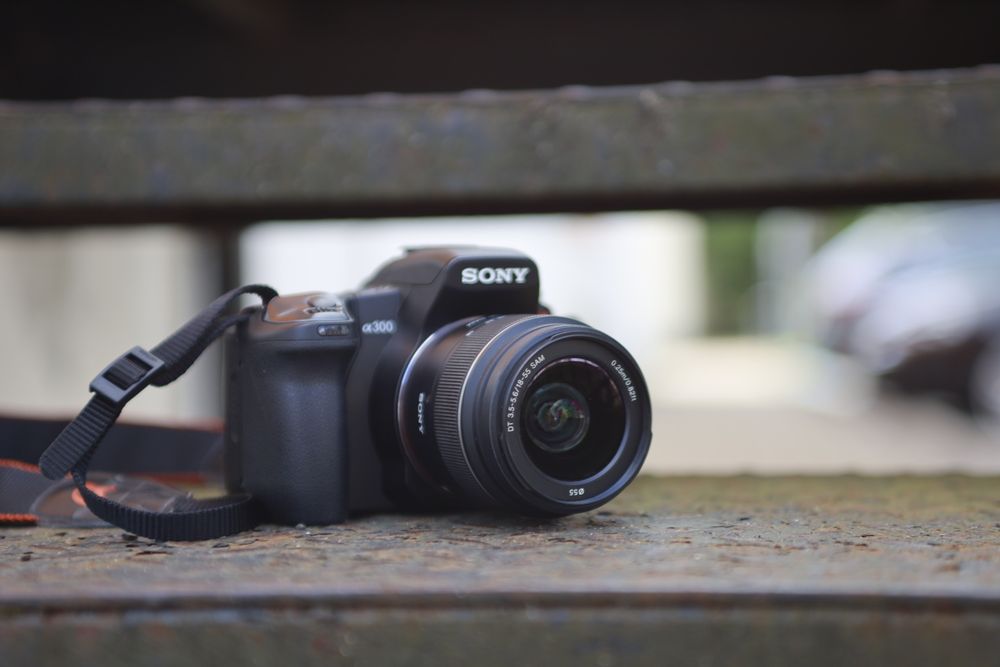 Sony alpha a300, 18-55 f/3.5-5.6