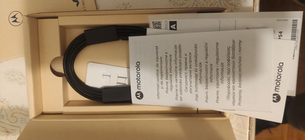 Motorola g 15  8/128 nova