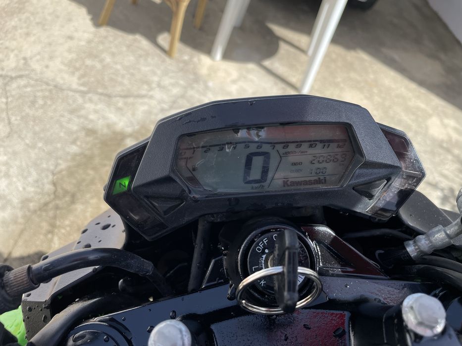 Kawazaki Z250sl