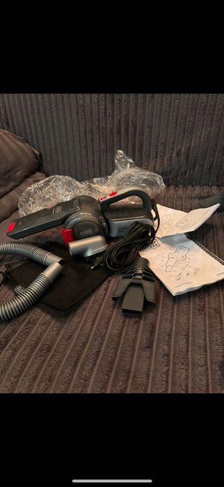 Автомобильный пылесос Black+Decker PV1200AV