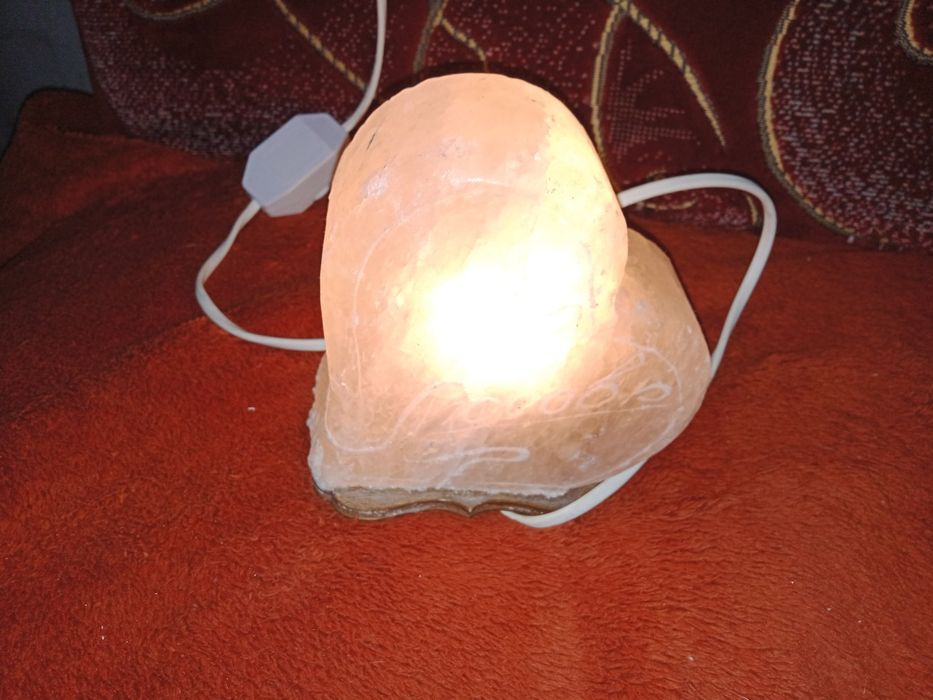Светильник из соли .