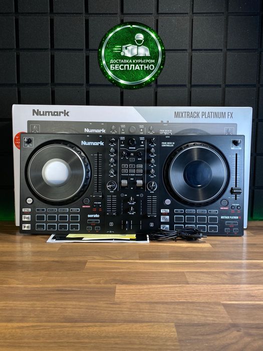 Numark MixTrack Platinum FX (Доставим курьером - БЕСПЛАТНО!)