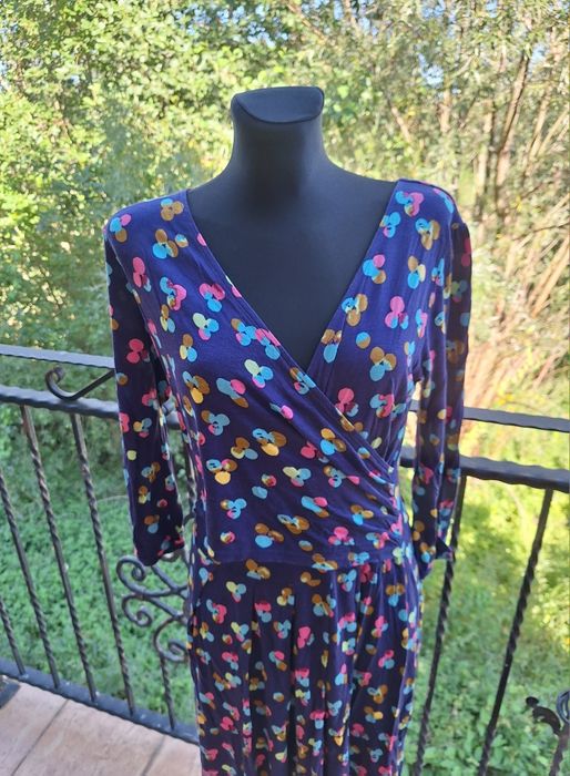 Sukienka z długim rękawem idealna na chłodniejsze dni 100 % wiskoza M